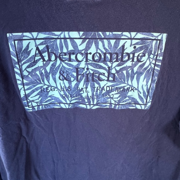 Abercrombie & Fitch Men's Black Shirt - Picture 3 of 4